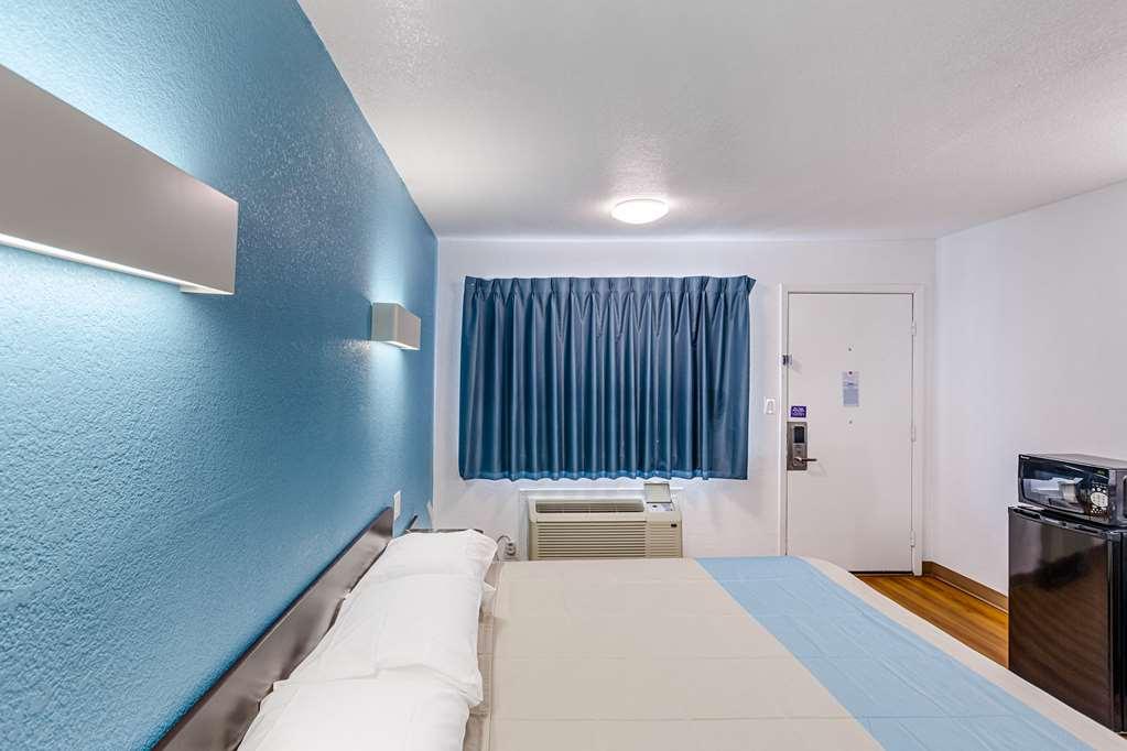 Motel 6 Fort Worth - Northside Cameră foto